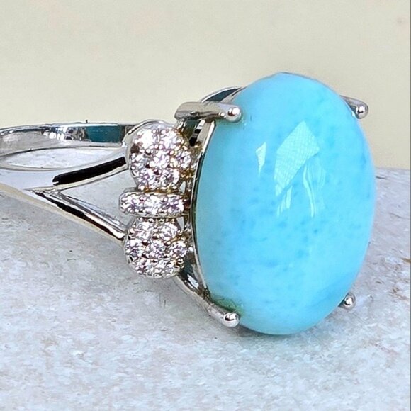 925 Sterling Silver Ring Sz 7.5 with Natural Larimar & Cz